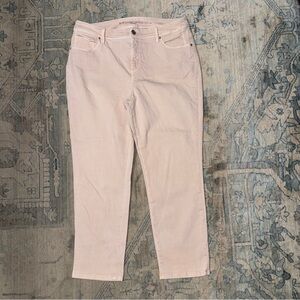 Chico's So Slimming Girlfriend Crop Jeans Blush Pink Size 1.5/10